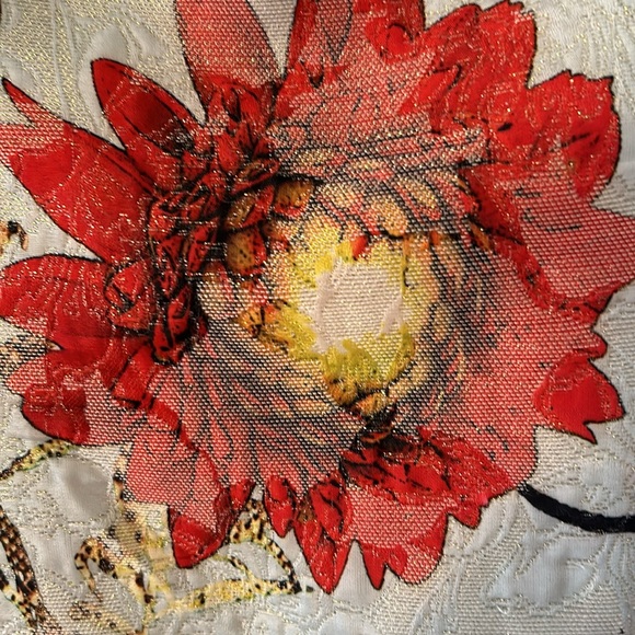 Gracia Floral and Gold A-Line Dress - Picture 10 of 16